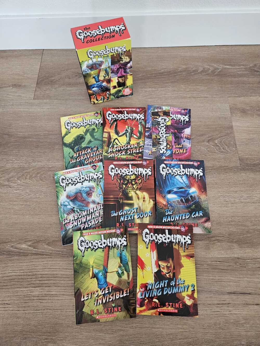 Goosebumps Book Box Set - Picture 7 of 9